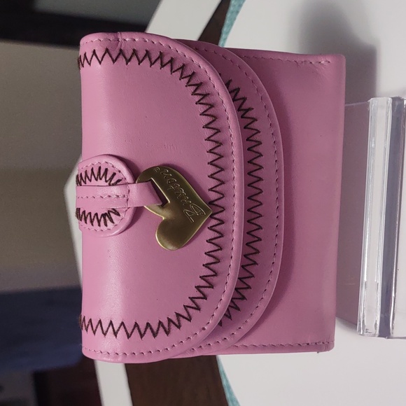 Buxton Handbags - Buxton Brown & Pink Leather Wallet! NWOT! 🤎💞